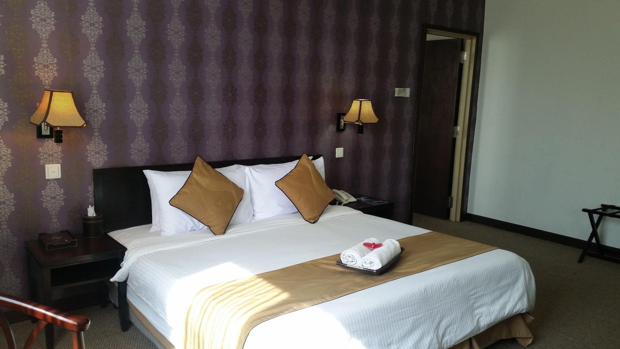 Carlton Hotel Shah Alam Exterior foto